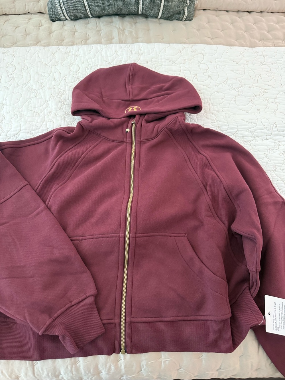 NWT Lululemon Scuba Full-Zip Hoodie M/L Red Merlot